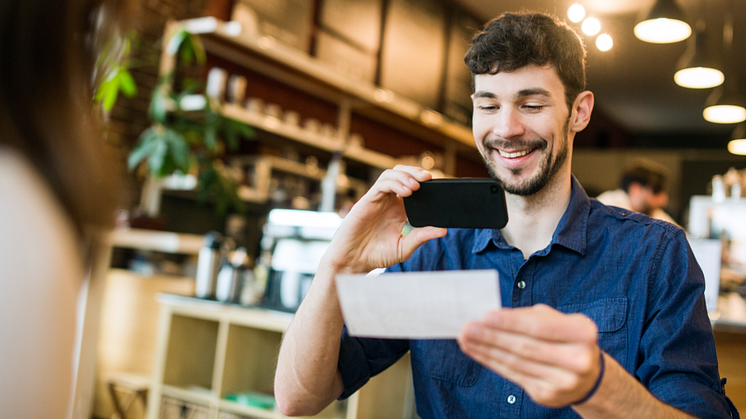 Fotoüberweisung ab sofort mit der apoBanking-App möglich