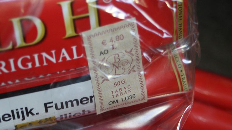 Tobacco pouch 