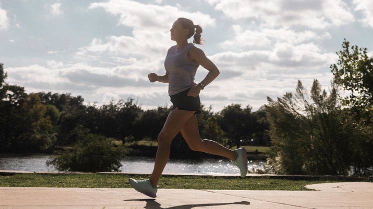 Garmin_Forerunner 165_Lifestyle (c) Garmin Deutschland GmbH