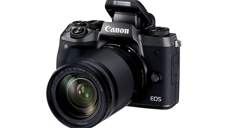 EOS M5 wEF-M 18-150mm f3.5-6.3 IS STM FlashUp FSL