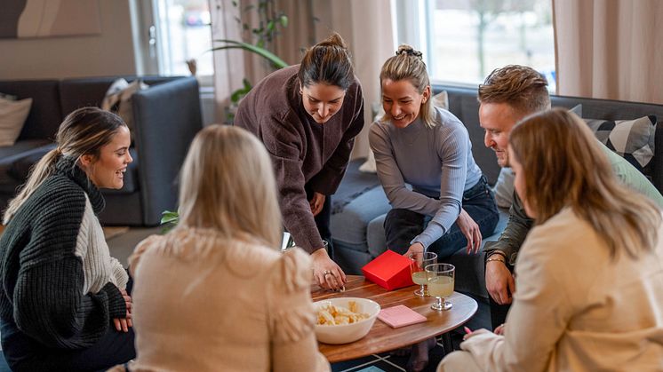 Colivers som spelar spel. Bild: COLIVE