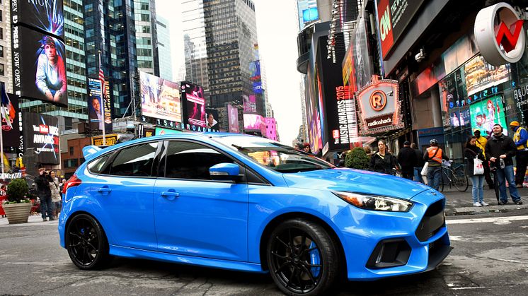 «Gjenfødelse av et ikon» - eksklusiv “bak kulissene”-dokumentar avslører historien bak den nye Ford Focus RS