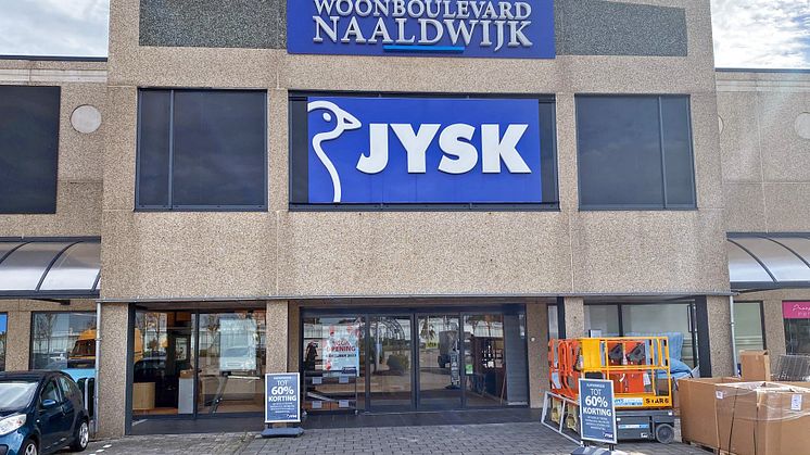 De winkel van JYSK in Naaldwijk wordt ingericht volgens het allernieuwste winkelconcept.