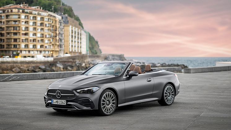 Nu är det premiär för helt nya Mercedes-Benz CLE cabriolet.