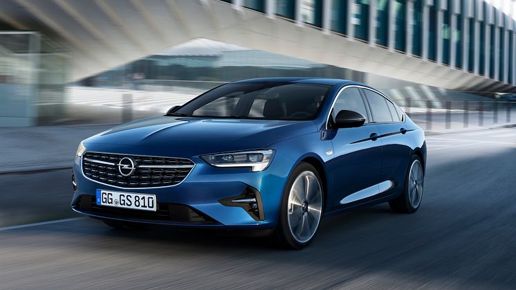 Opel-Insignia-Grand-Sport-509975