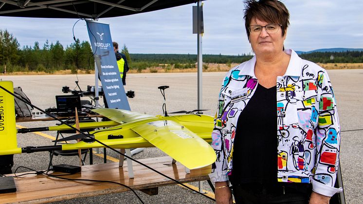 Pia Kristiansson, projektledare vid Region Västerbotten för ett projekt där man testar hur drönare kan introduceras i dagliga driften inom hälso- och sjukvården.