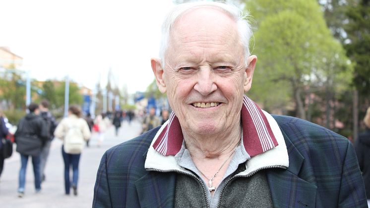 Tuvekatastrofen i fokus när 83-åring disputerar