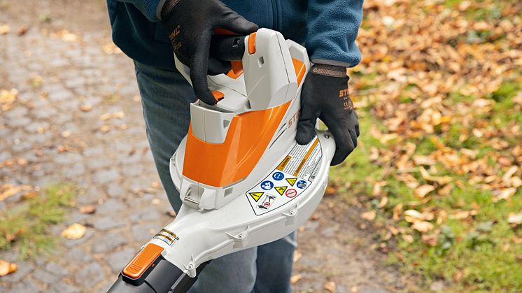 STIHL SHA 56 kääntyvä, ergonominen kahva