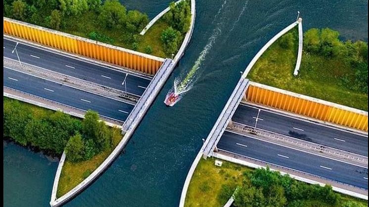 veluwemeer-aqueduct-birdseye-view