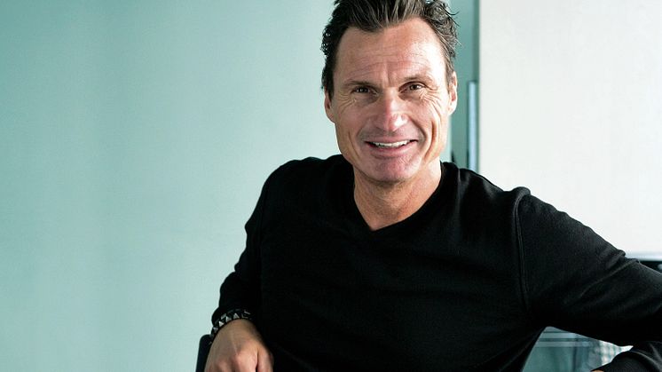 Petter Stordalen tilldelades under onsdagskvällen ett mångfaldspris där han vann kategorin "Årets förebild". Bild: Nordic Choice Hotels.