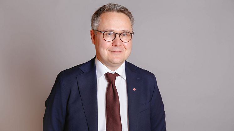 Bostadsminister och biträdande arbetsmarknadsminister Johan Danielsson Fotograf: Magnus Liljegren/Regeringskansliet.