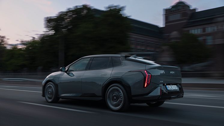 Elbilen Kia EV4 lanseras Sverige 