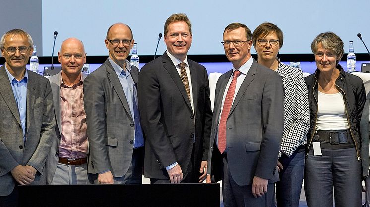 ATV's præsidium er Akademiets bestyrelse.