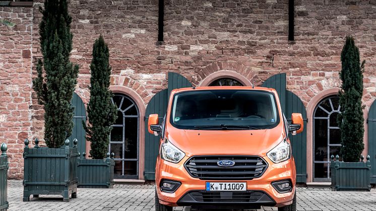 Ny Ford Transit Custom