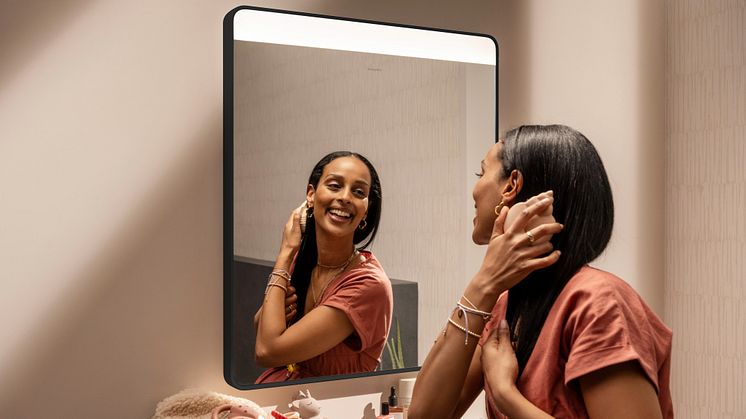 Afspejl din personlighed: hansgrohe Xarita Lite spejle passer perfekt til hansgrohe håndvaskområdet både i form og farve, mens de imponerer med enkel betjening og høj kvalitet med lang levetid.