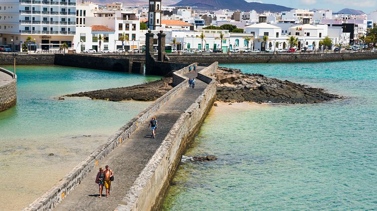 Arrecife-PuenteDeLasBolas-3_© Turismo Lanzarote