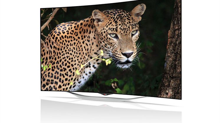 LG UTVIDER SELSKAPETS BRANSJELEDENDE OLED-TV-FAMILIE MED DEN BUEDE OG PRISVENNLIGE 55-TOMMEREN EC930V
