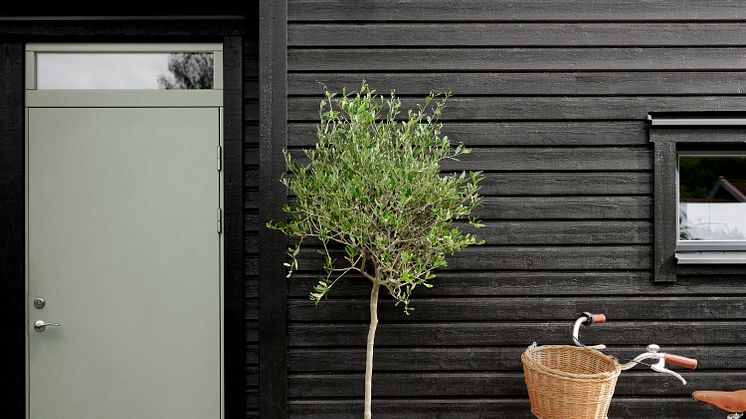 JOTUN 0734 Brunsvart fasade - 7629 Antique Green dør