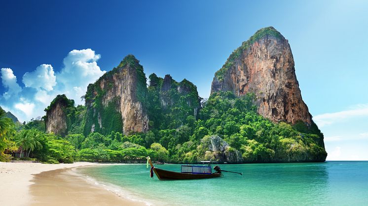 alltours erweitert mit zusätzlichen Condor-Flügen sein Pauschalreisen-Angebot nach Thailand.