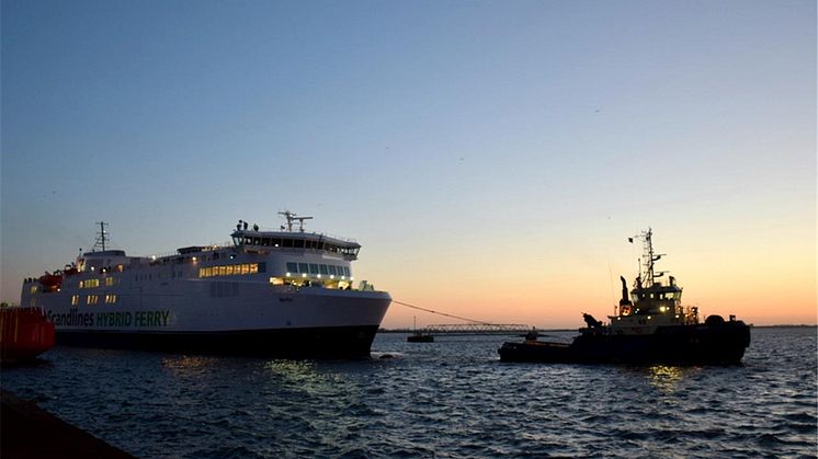Scandlines' nye hybridfærge på prøvesejlads