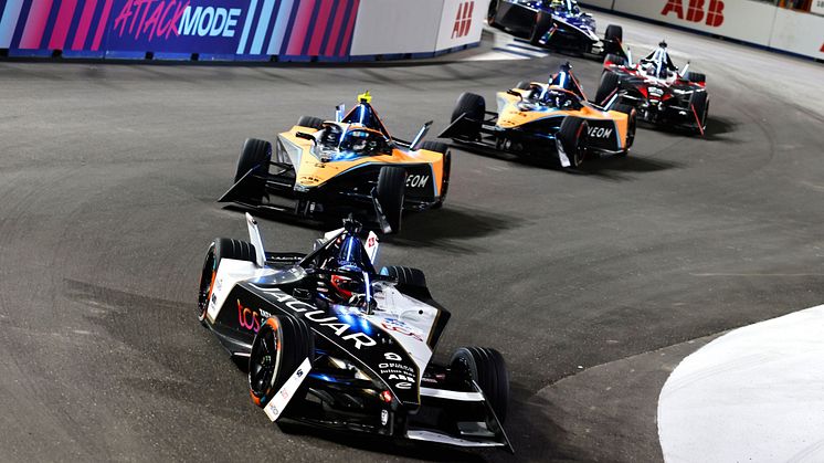 Utblick: Digitalisering: Jaguar TCS Racing drar nytta av data för att förutspå resultat och optimera prestanda