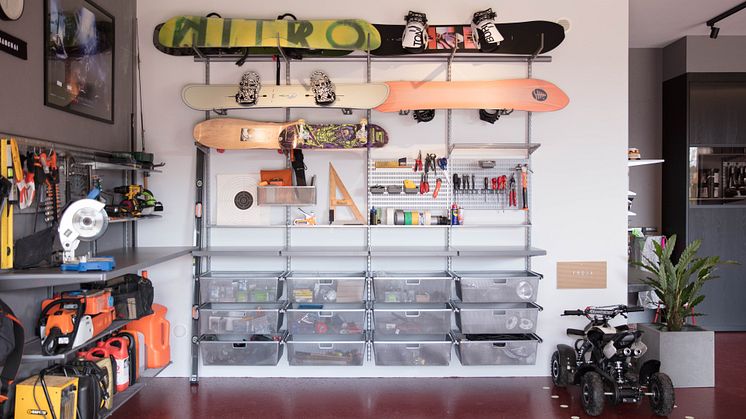 DK_Elfa_Garage_Storage_Interior_Click-in_system_Classic_2021_05_6127