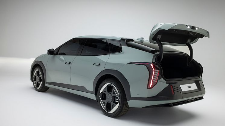 kia-ev4-fastback