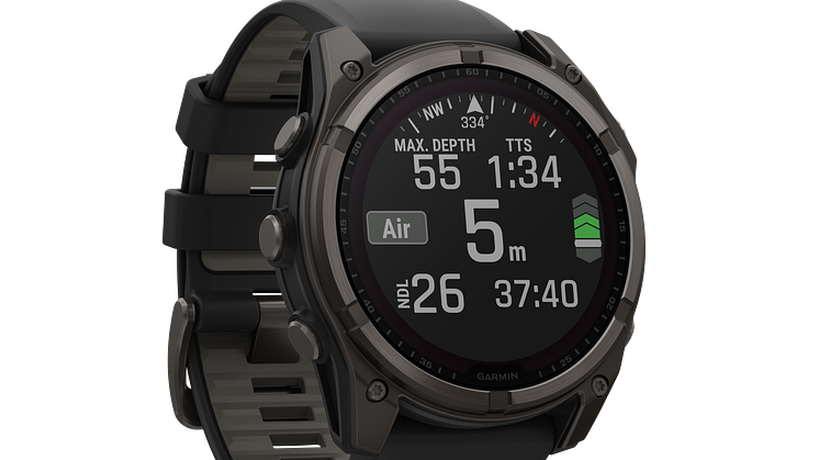 010-02907-11_06_Fenix8Solar-51_HR_Carbon_Front-Right_0007_rec_dive_in_activity_metric.png
