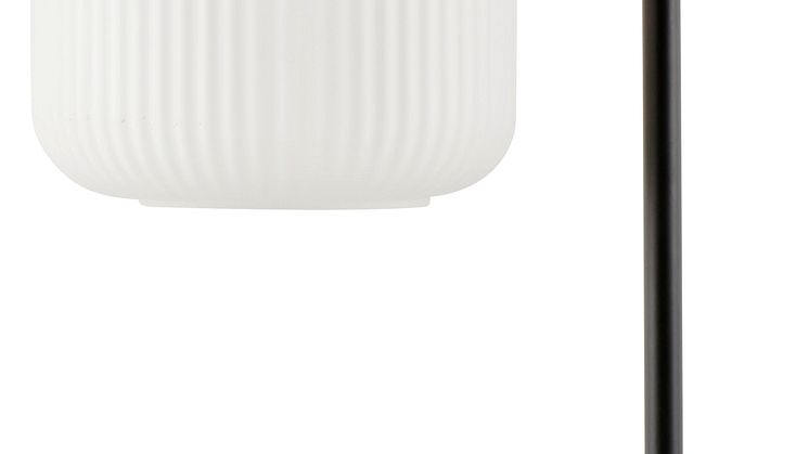 NYHET! Table lamp Bilbao 16x44,5 cm 34,90 EUR.jpg