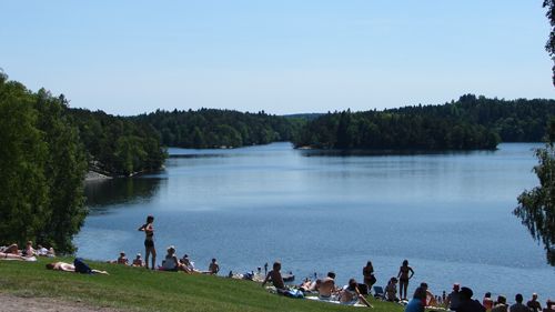 Reseguidens Sverigebarometer 2009: 9 av 10 semestrar i Sverige i sommar
