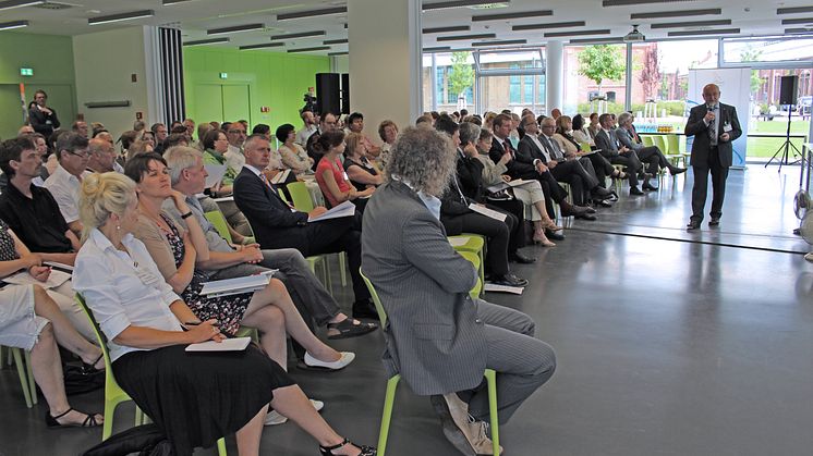 „Dual studiert – Erfolg in der Region“ – Auftaktveranstaltung zum Ausbau dualer Studienangebote im Land Brandenburg