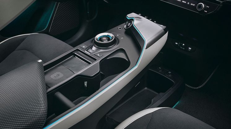 kia-new-ev6-my25-wolf-grey-studio-interior-highres-14.jpg