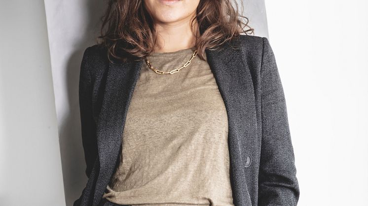 I 2019 solgte 29-årige Fie Hetting sin designvirksomhed til Flügger. Som en del af aftalen skal hun videreudvikle firmaet i fem år. Foto: Christina Kayser O.