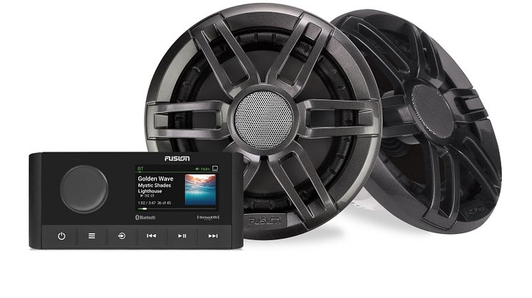 Garmin_MS-RA210 mit EL-Speaker_Sport Design (c) Garmin Deutschland GmbH