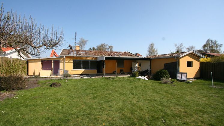Det betaler sig ofte at rive et gammelt hus ned og bygge nyt - fremfor en omfattende renovering. Foto: Lind & Risør A/S
