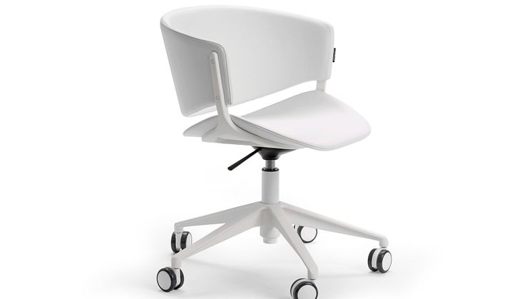 Phoenix chair designed by Luca Nichetto
