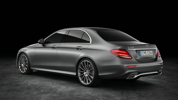 Mercedes starter nu salget af den nye E-Klasse, en af mærkets mest ikoniske modeller