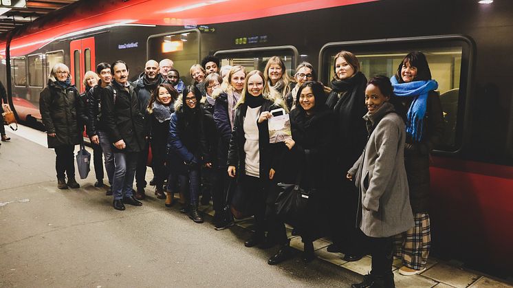 Eleverna och deras färdkamrater när de anlände till Stockholm. Bild: MTR Express