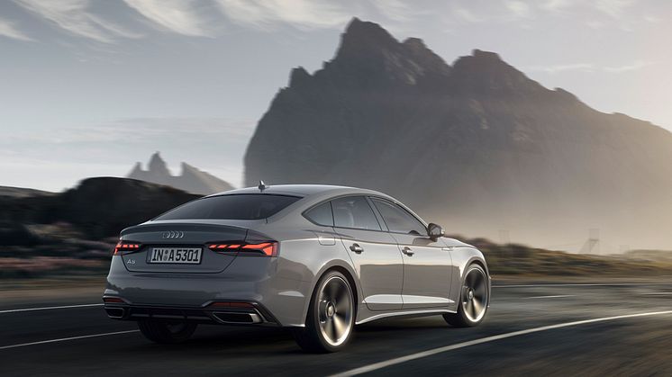 Audi A5 Sportback (kvantumgrå)