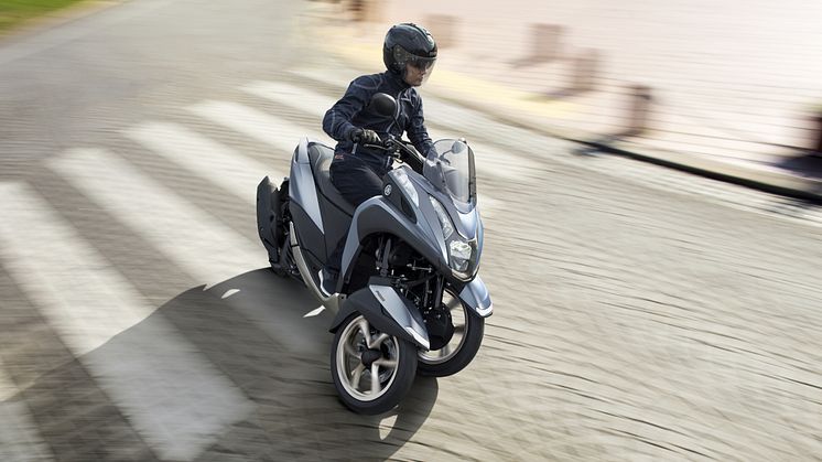 「TRICITY 125 ABS」マットペールブルーメタリック2