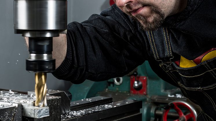 Ny kurs hos Verktygsboden i höst - metallbearbetning med Adam Nestor