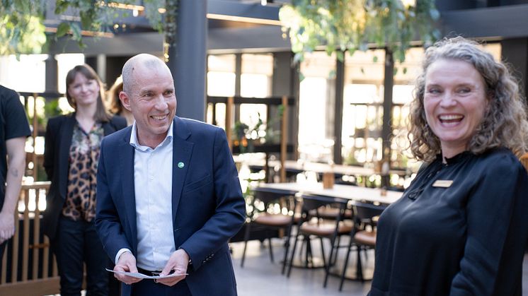 Inden overrækkelsen blev der sat ord på det store arbejde HimmerLand har gjort for at opnår certificeringen