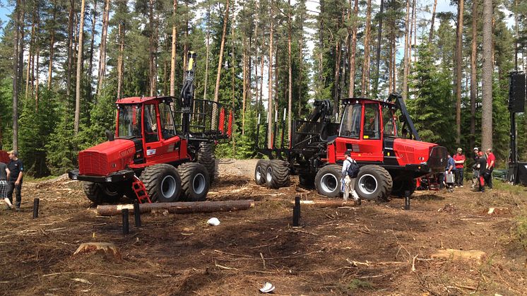 Skotare, Komatsu