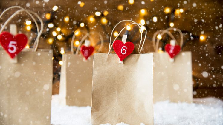 Stjärnspäckad adventskalender lyfter ett antal av alla fina Kumlabor!