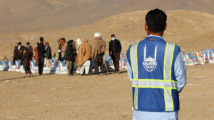 Islamic Relief ger humanitär assistans till internflyktingar och mottagande samhällen, bland annat i form av livsmedelsbistånd.