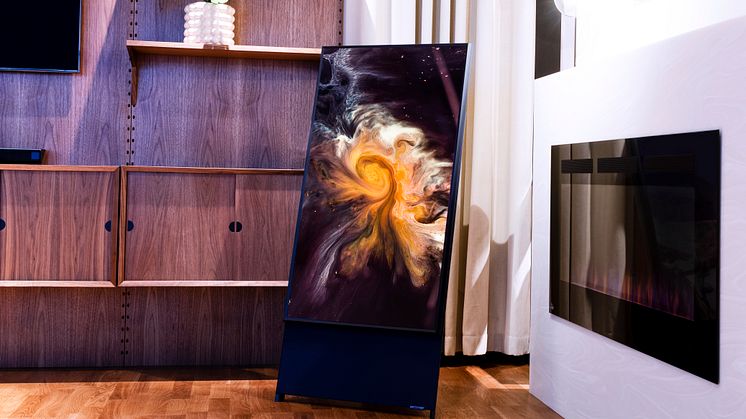 Salgsstart for Samsungs første roterende TV The Sero