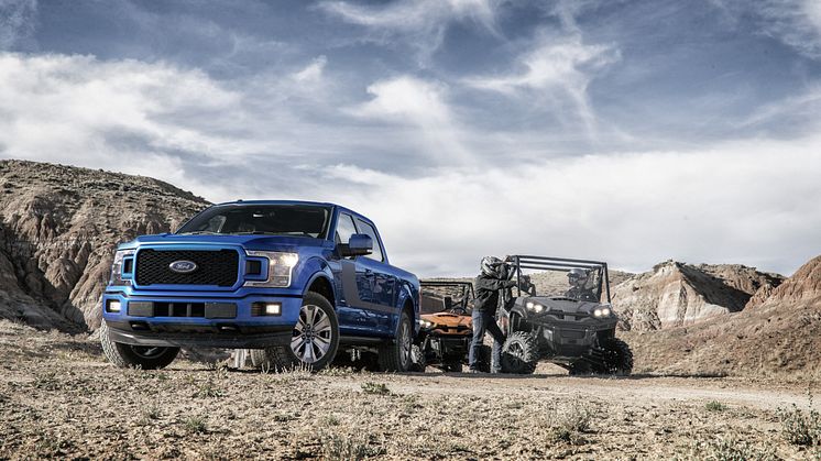 18FordF150_06_HR