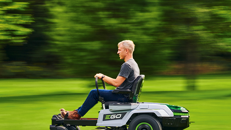 z6(1080x1080px)mower3