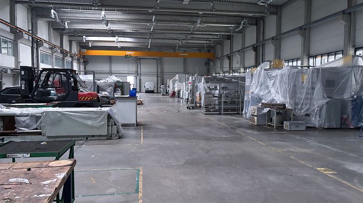 1 Insolvent automotive supplier in Linhartice (Czech Republic).jpg