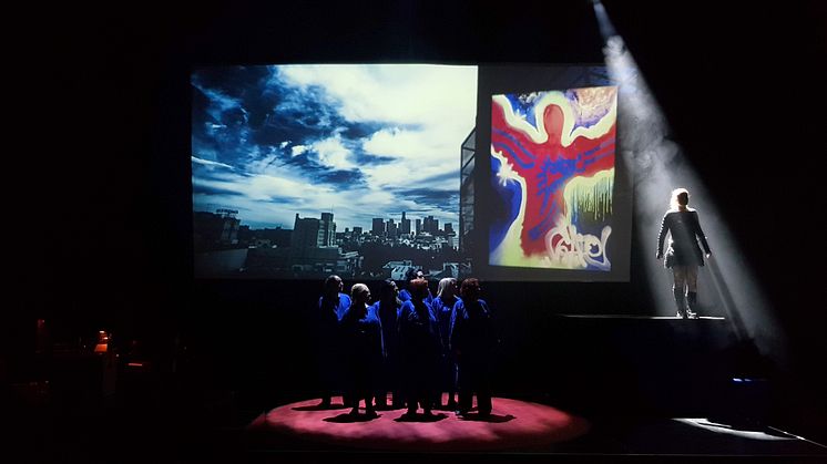 Svenska musikalen "Närmare kanten" blir skiva och dokumentär: "Det har varit vägen tillbaka till livet. ​Utan att överdriva: det har räddat mitt liv”.